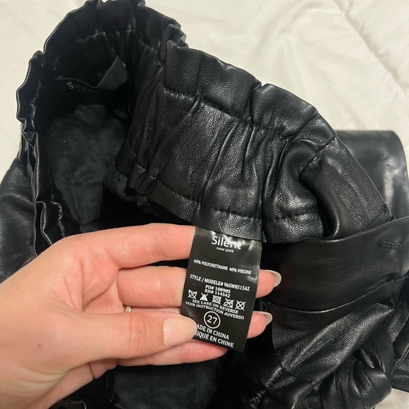 SILENT leather shorts - Picture 8 of 15